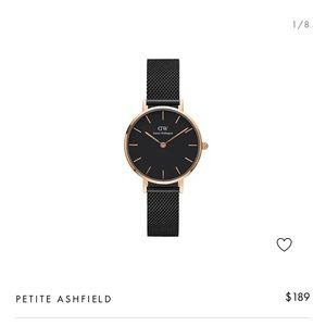 DANIEL WELLINGTON WOMANS WATCH 28 mm face diameter